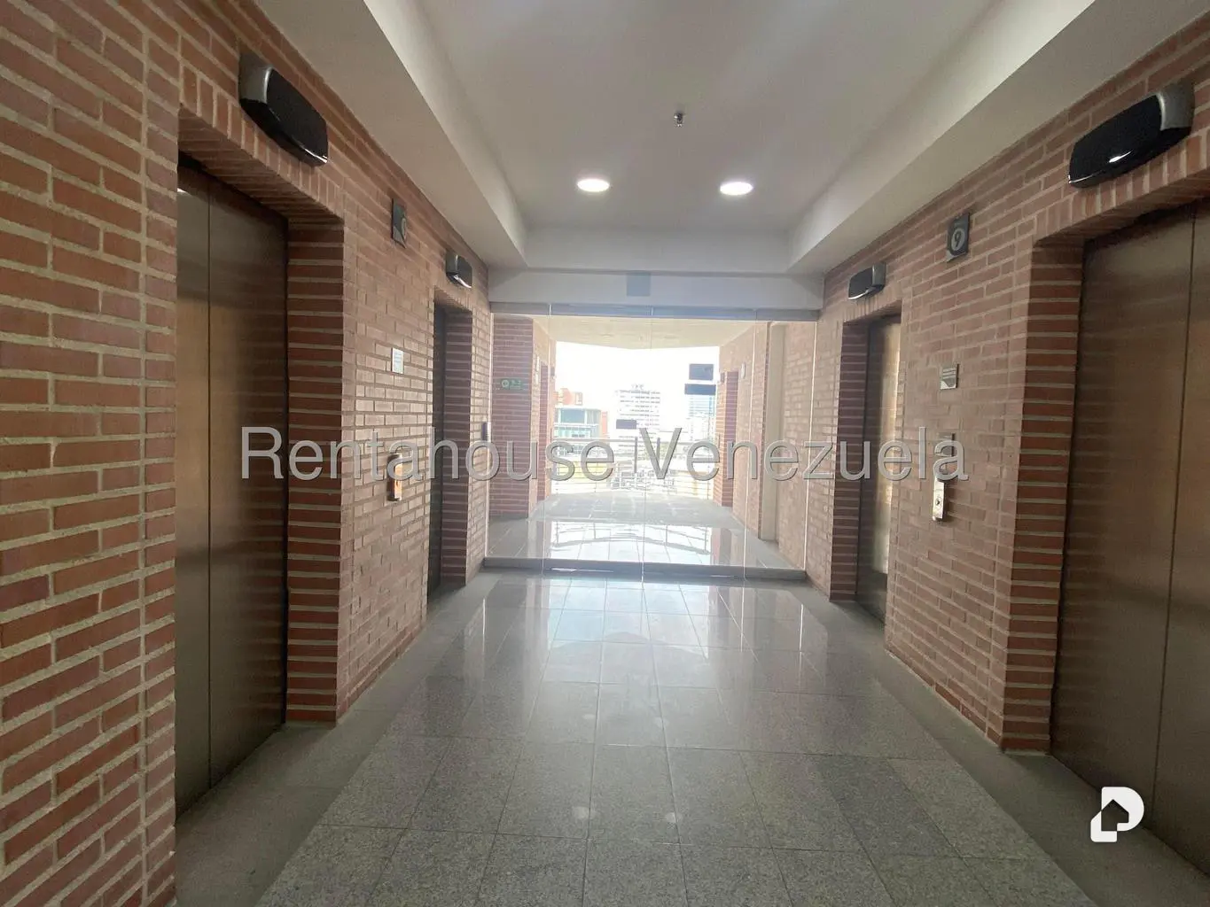 Local comercial en Boleíta Norte, Caracas – 4