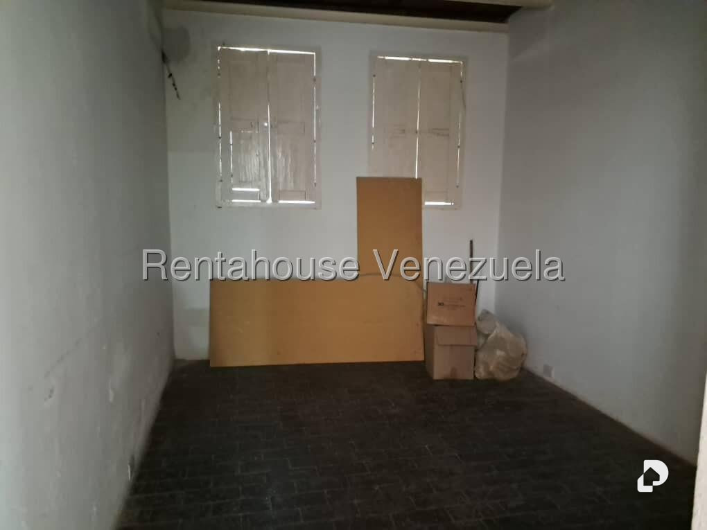 Local comercial en El Hatillo, Caracas – 19