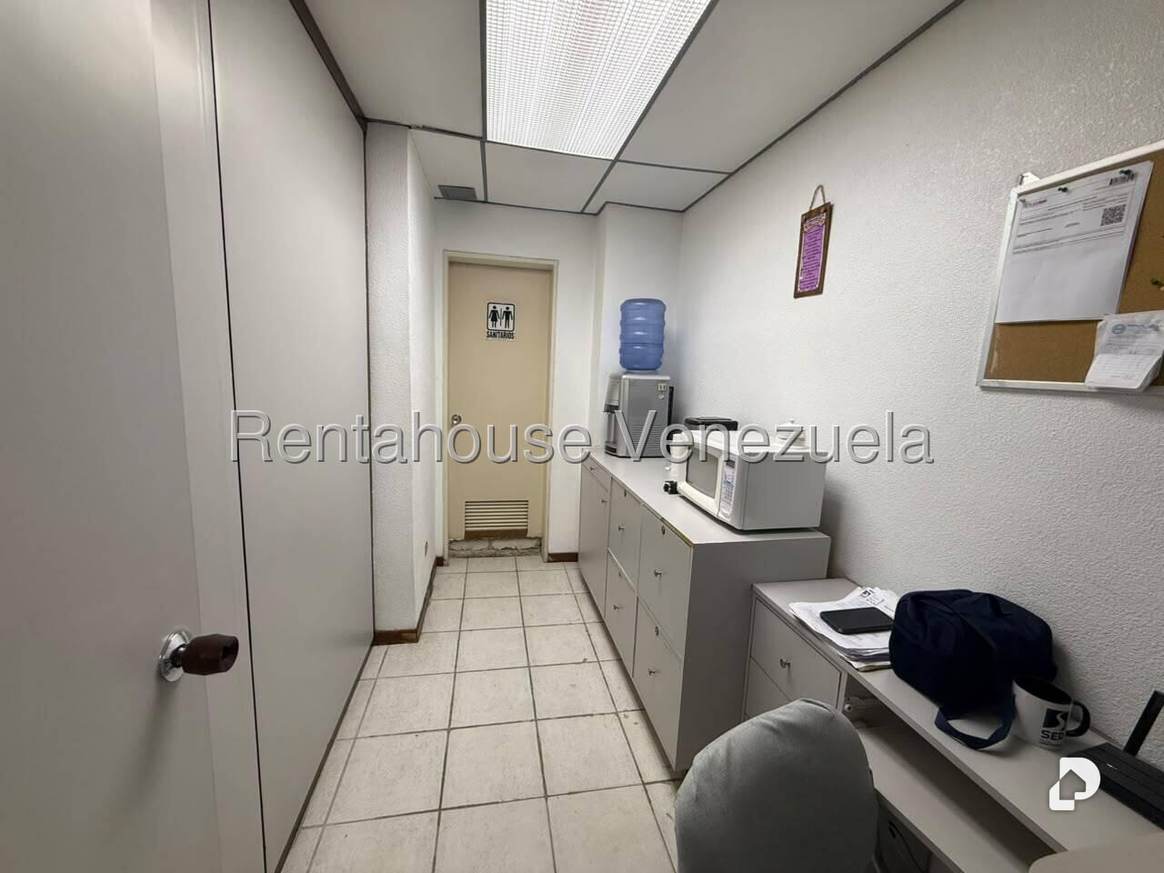 Local comercial en Centro, Caracas – 19