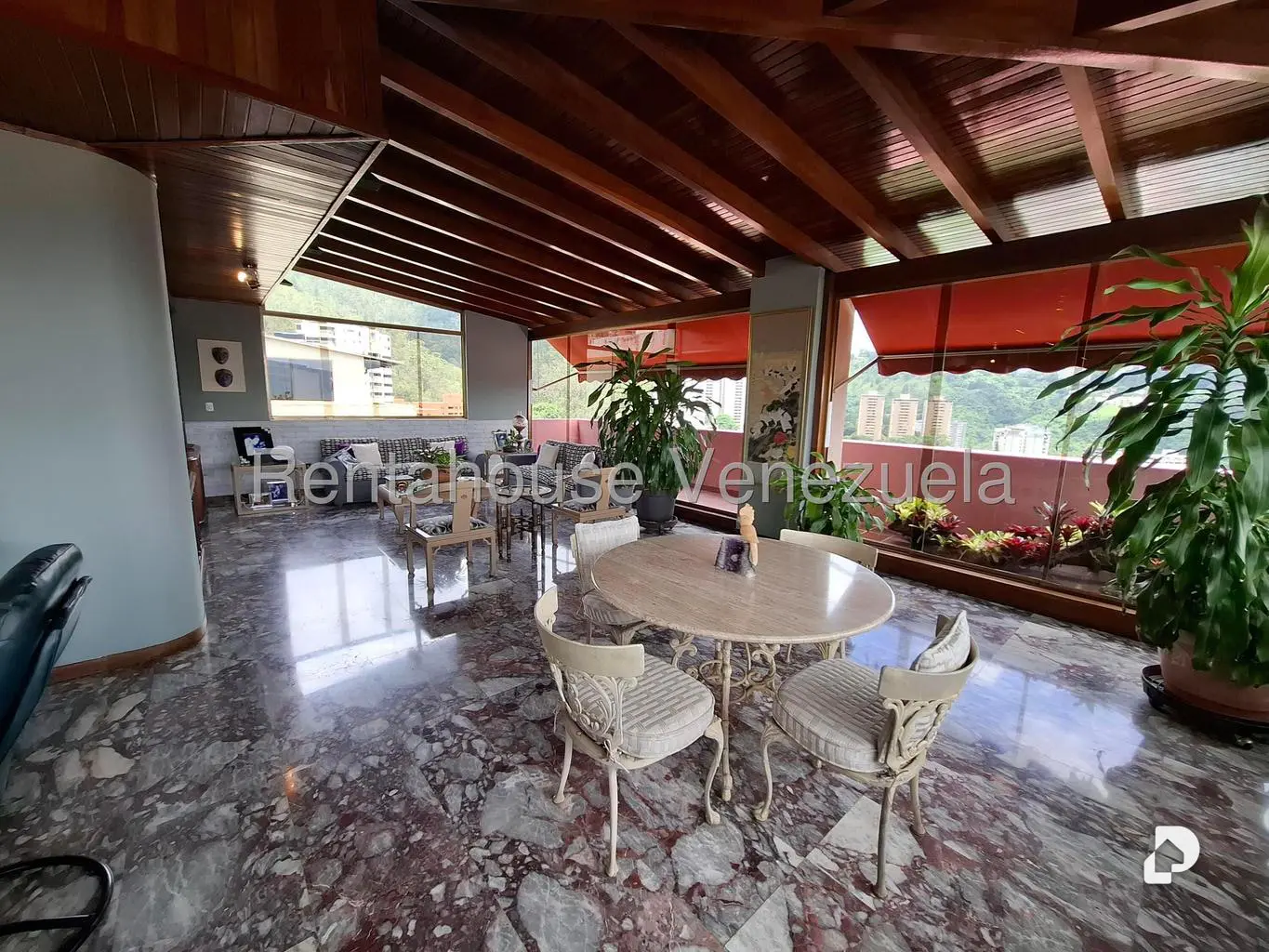 Apartamento en Manzanares, Caracas – 23