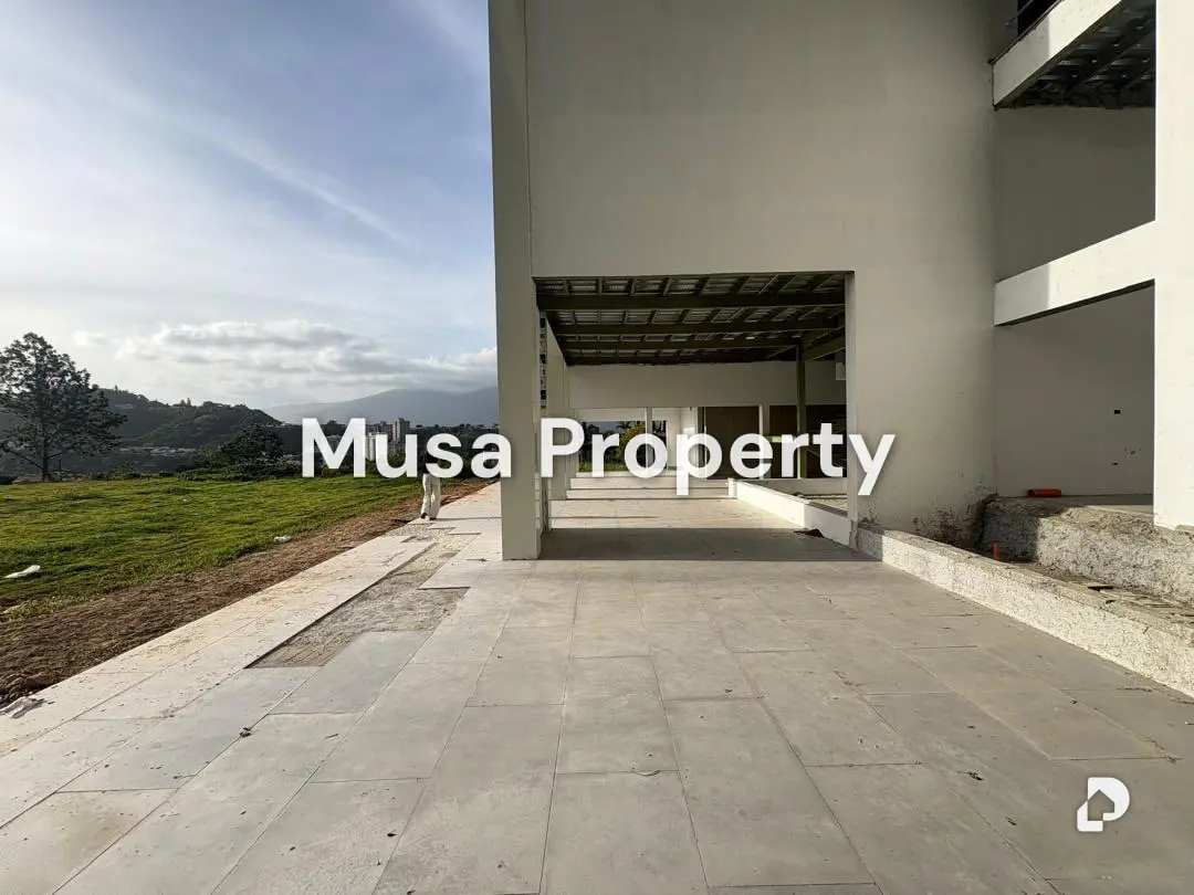Casa en Cerro Verde, Caracas – 8