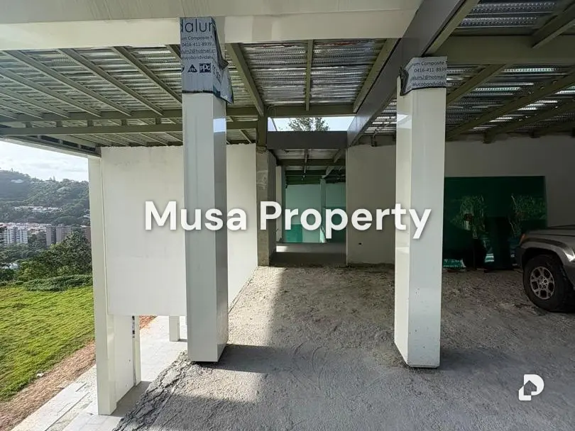 Casa en Cerro Verde, Caracas – 14