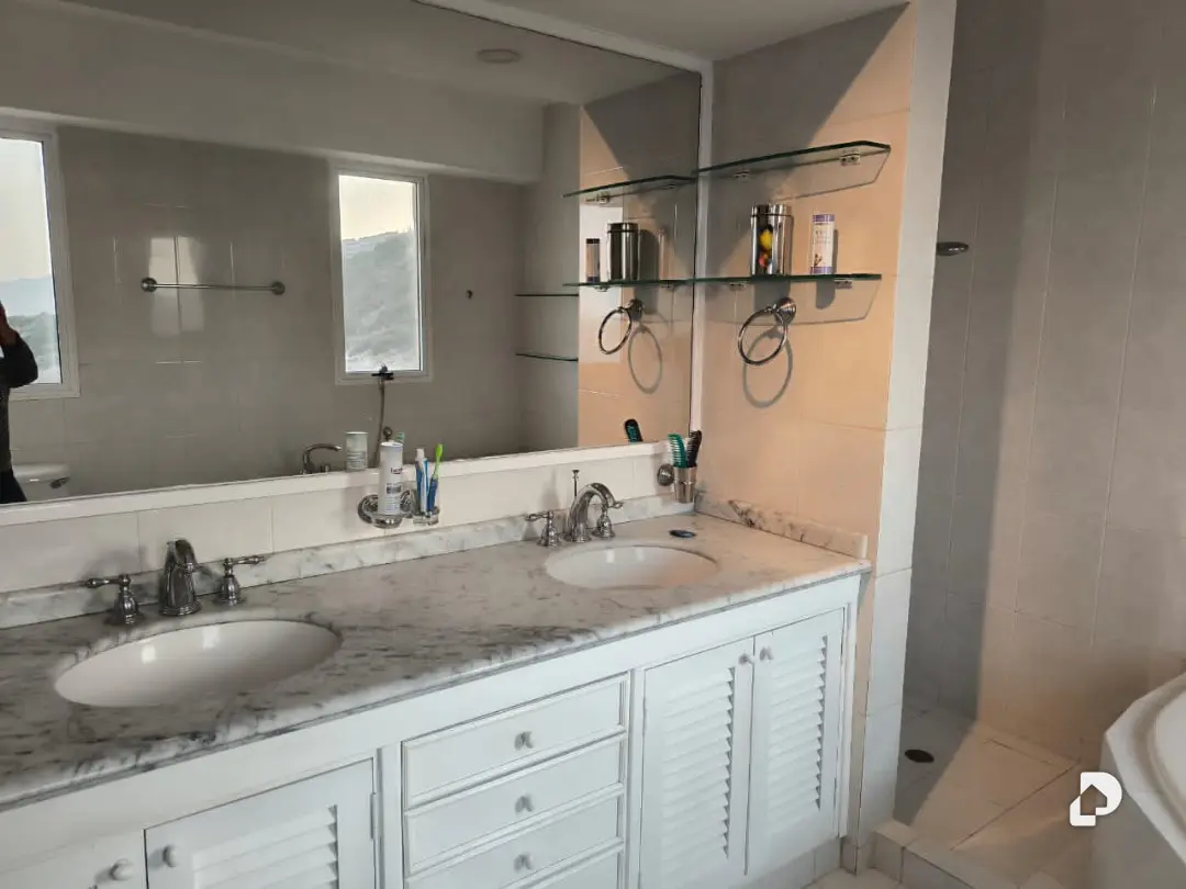 Apartamento en Cerro El Morro, Lechería – 3