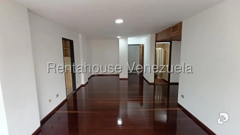 Apartamento en Altamira, Caracas – 6