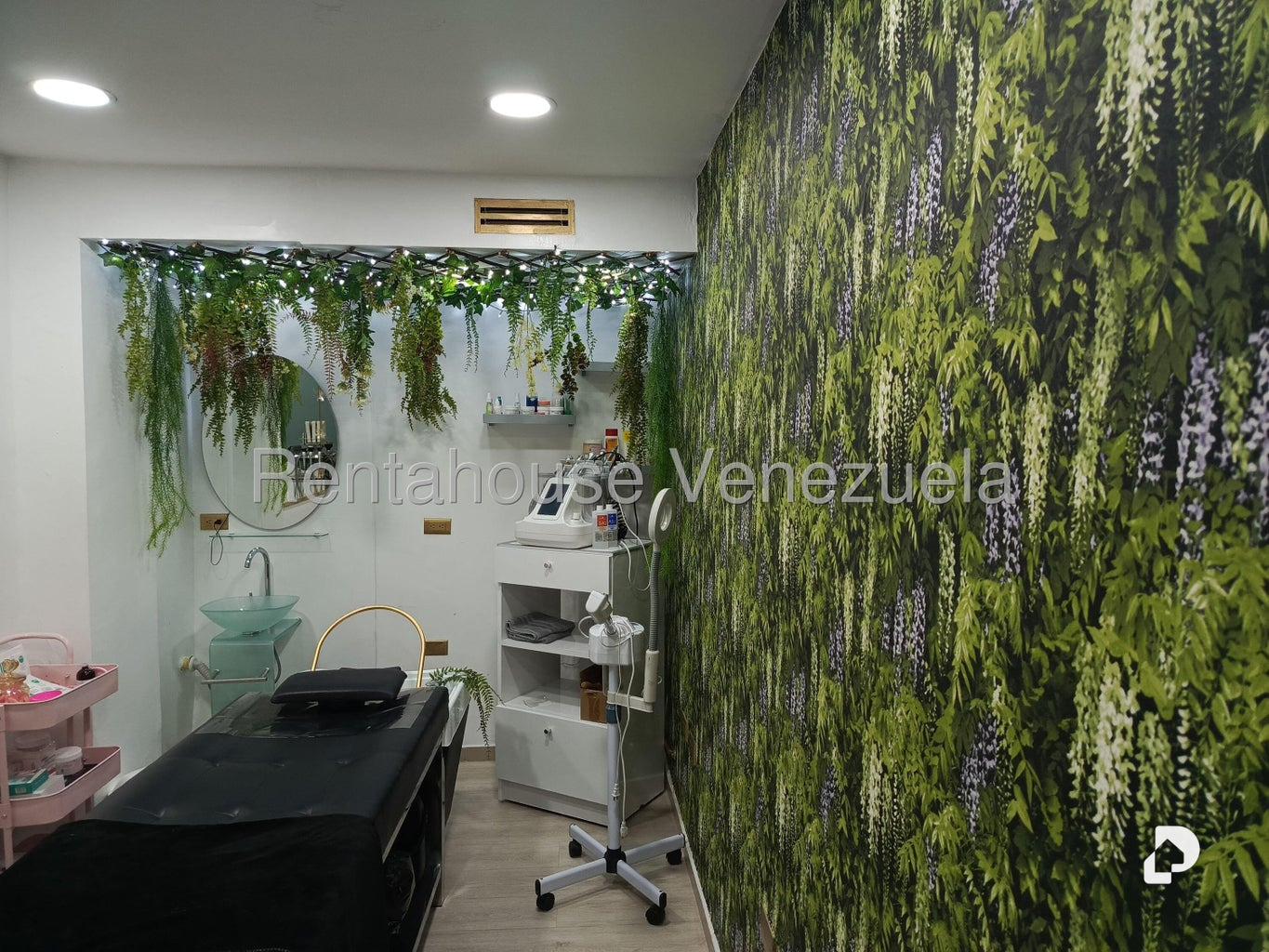 Local comercial en Las Mercedes, Caracas – 22