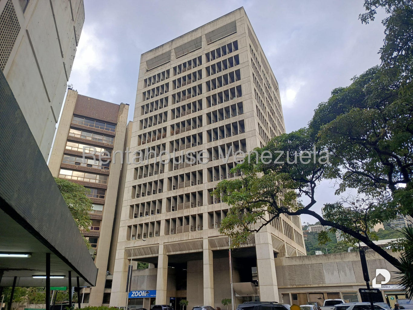 Local comercial en Las Mercedes, Caracas – 29