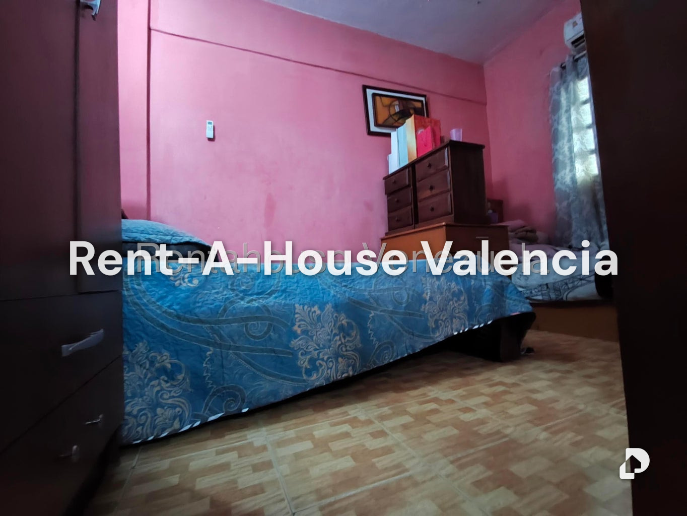 Casa en Los Caobos, Valencia
