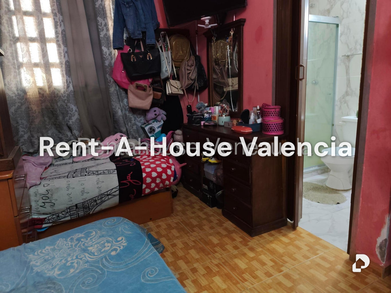 Casa en Los Caobos, Valencia