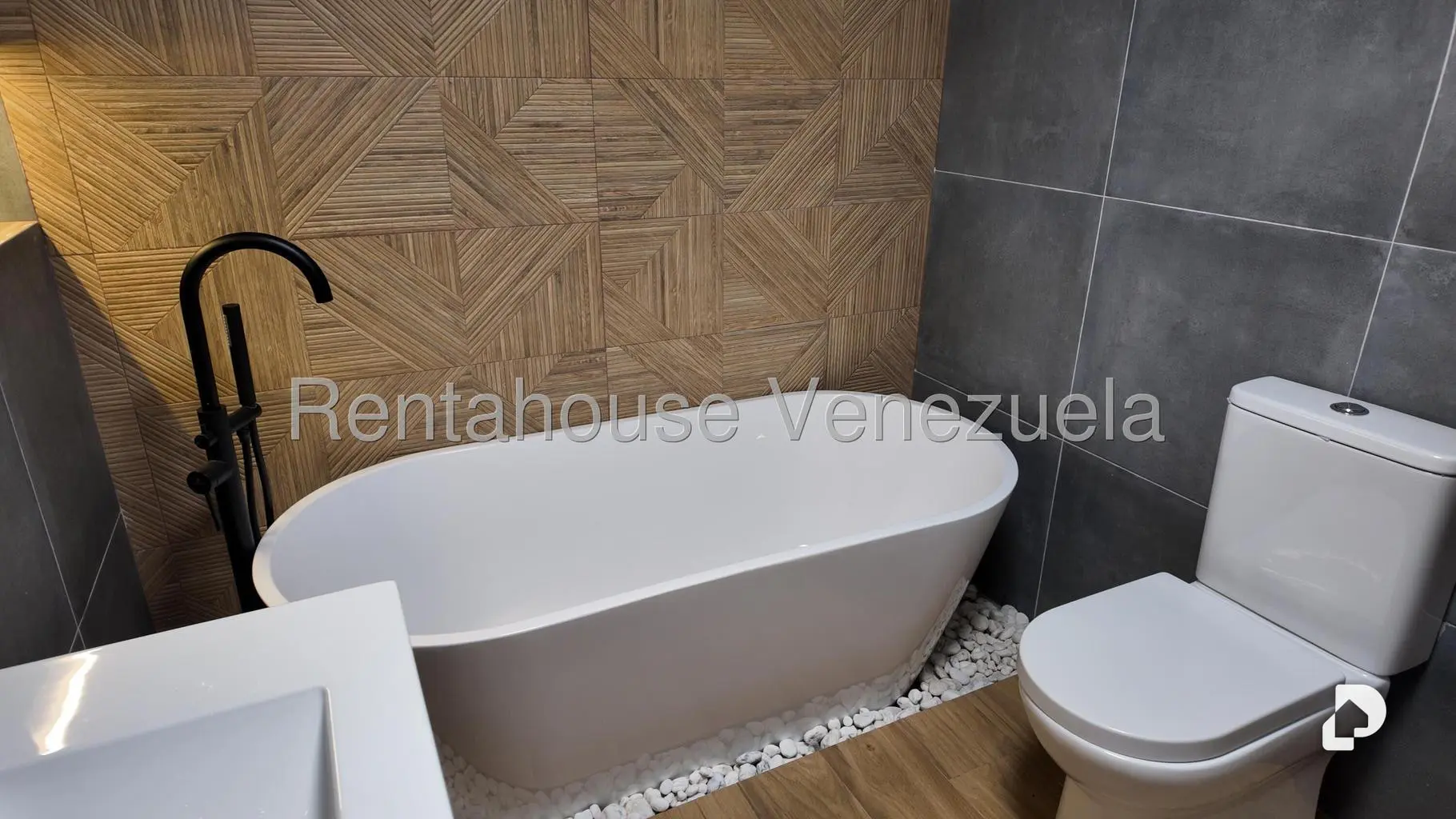 Apartamento en Colinas de La Tahona, Caracas – 11