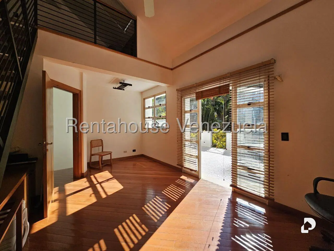 Casa en Colinas del Tamanaco, Caracas – 23