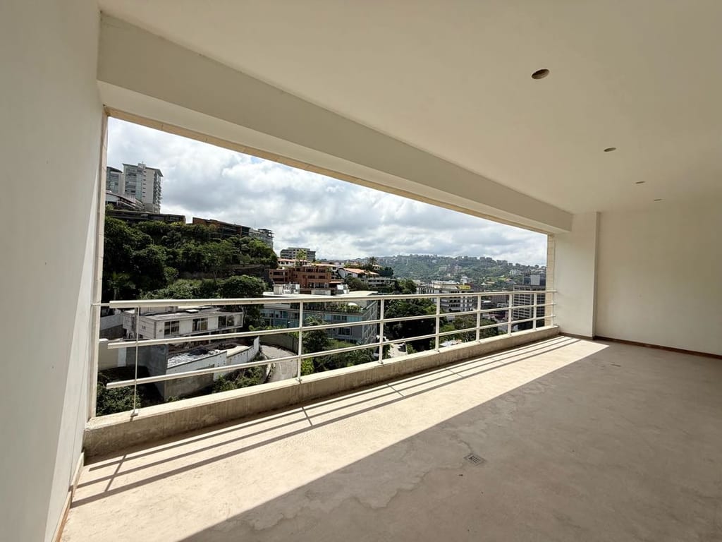 Penthouse en Las Mercedes, Caracas - 1