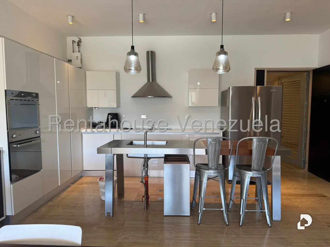 Apartment in Las Mercedes, Caracas – 16