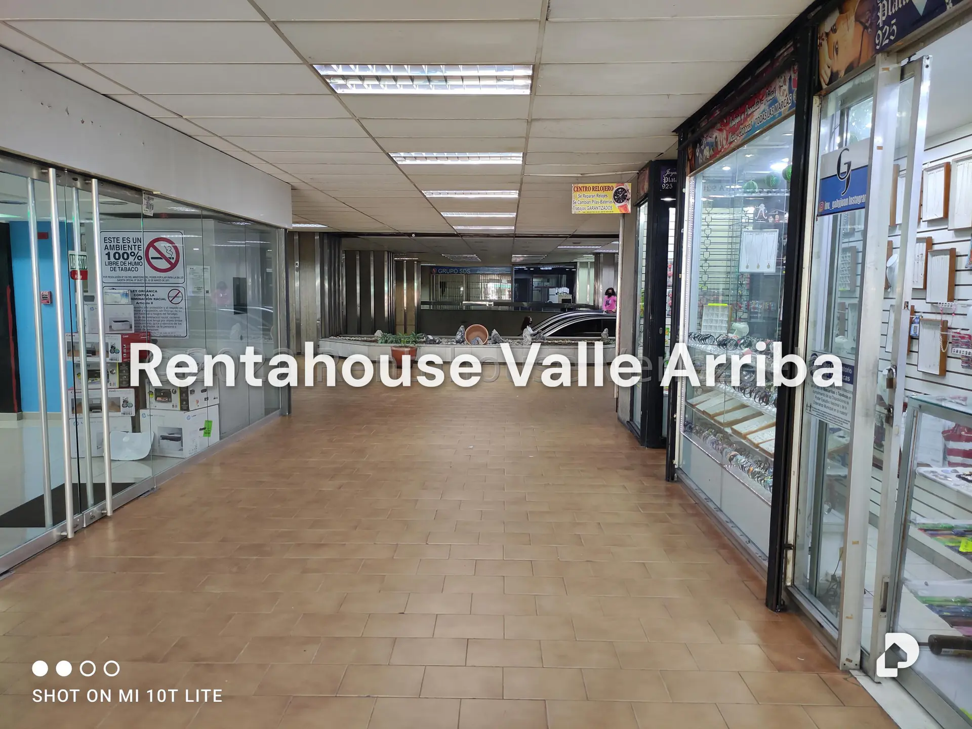 Local comercial en Sabana Grande, Caracas – 28