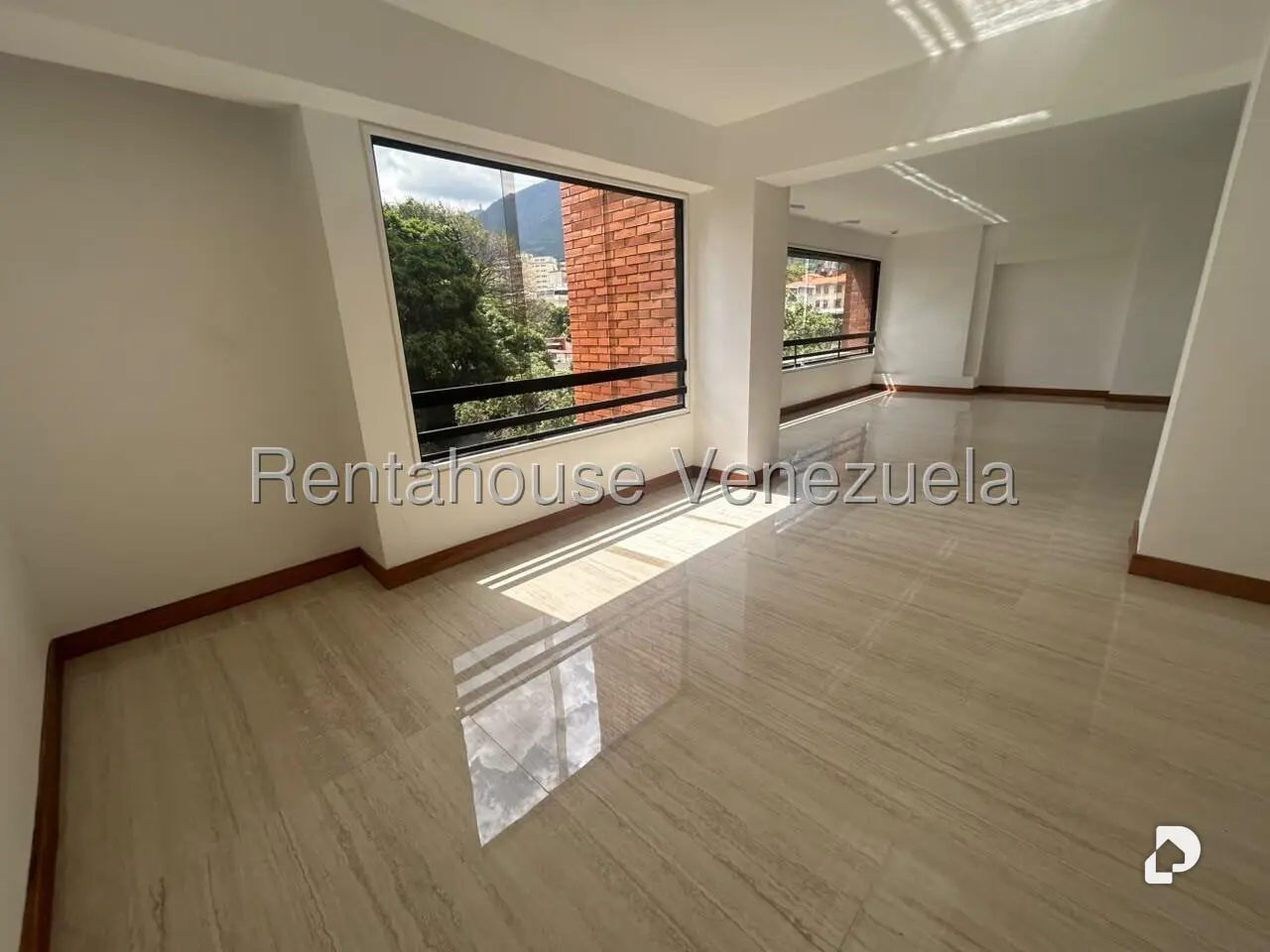 Apartamento en Los Dos Caminos, Caracas