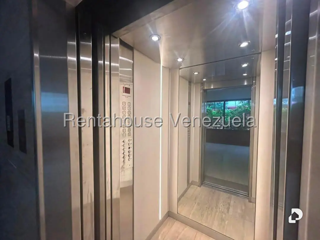 Apartamento en Los Dos Caminos, Caracas