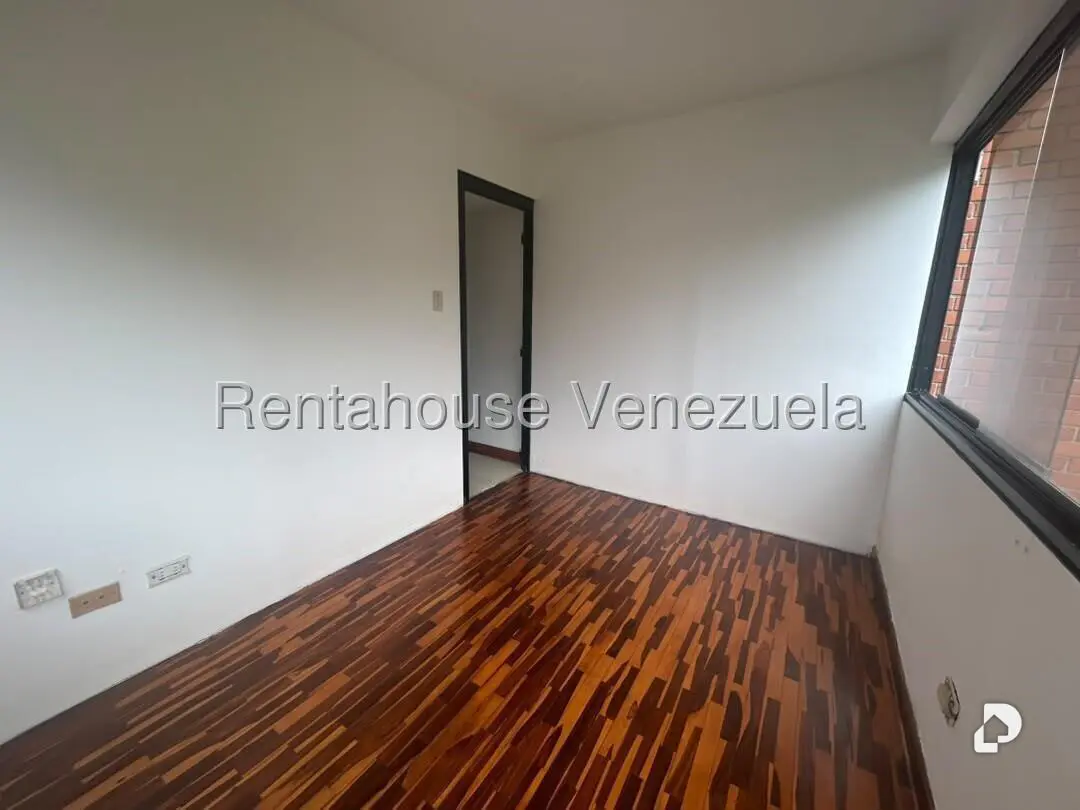 Apartamento en Los Dos Caminos, Caracas