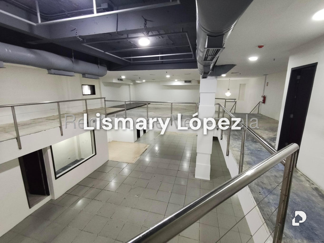 Local comercial en Macaracuay, Caracas – 15