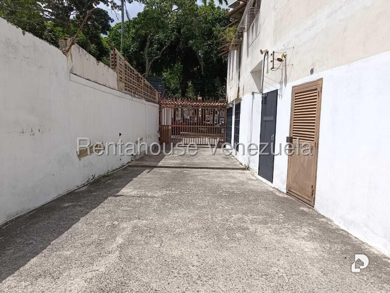 Apartamento en Los Rosales, Caracas – 16