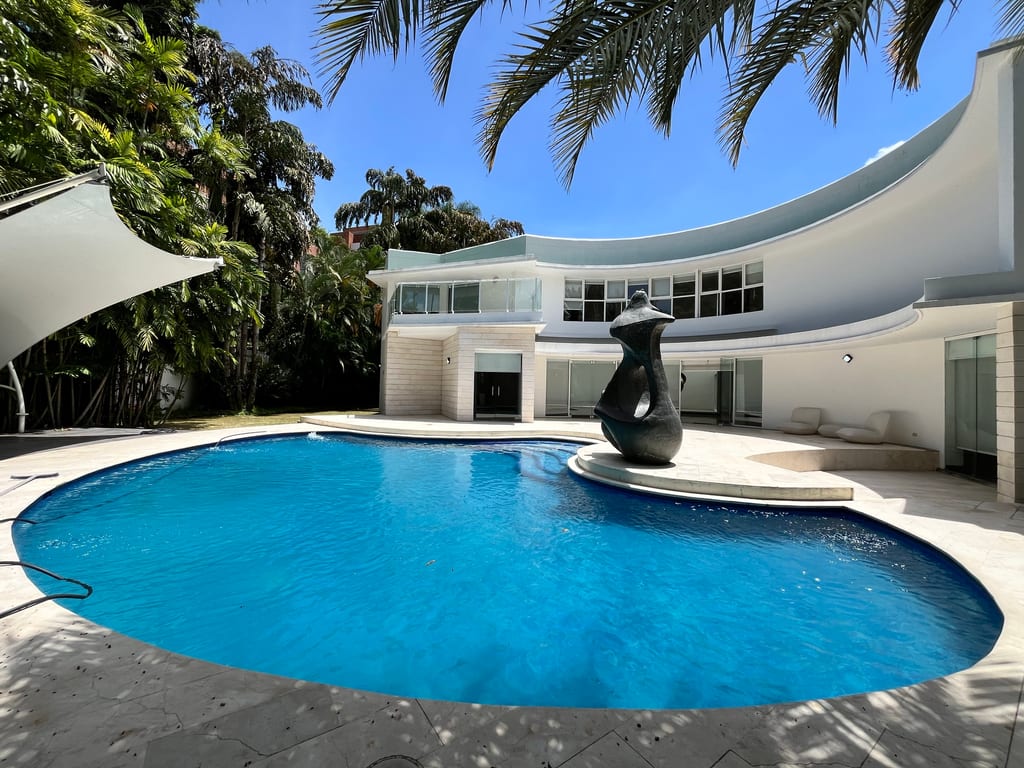 Casa en Country Club, Caracas - 1
