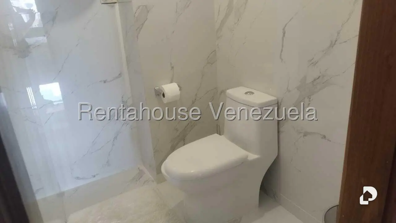 Apartamento en Lomas de Las Mercedes, Caracas – 33
