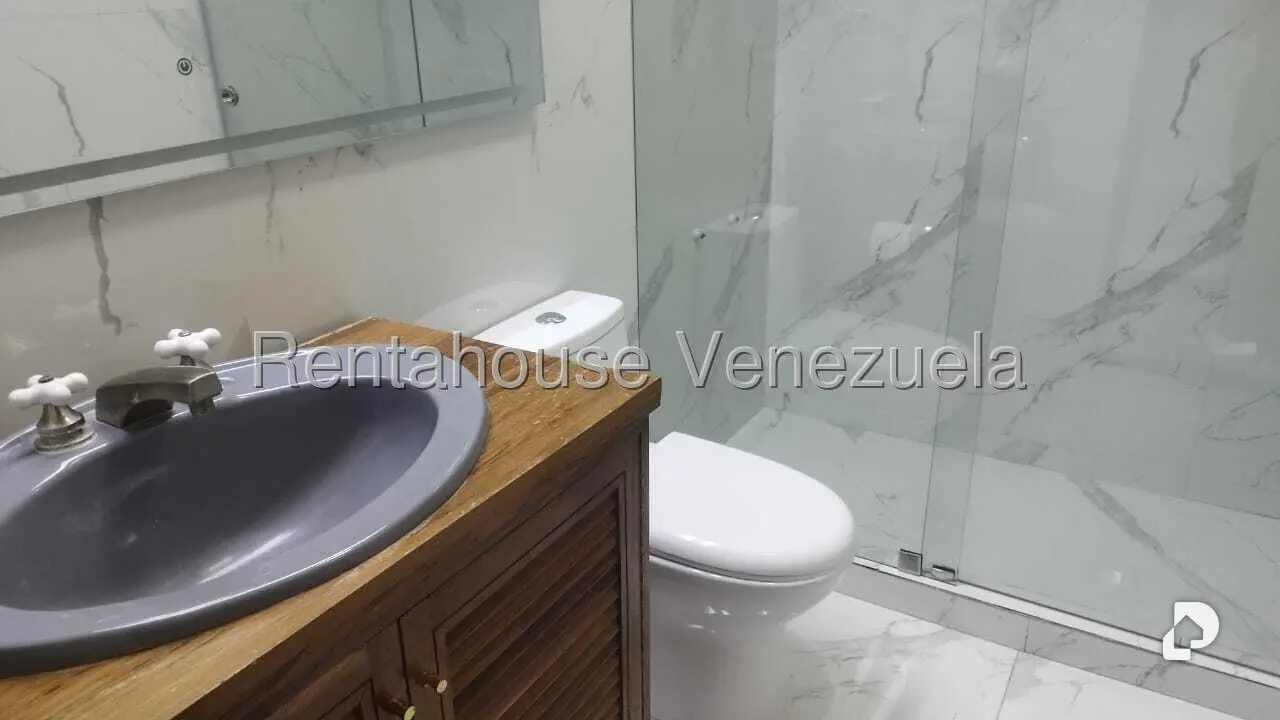 Apartamento en Lomas de Las Mercedes, Caracas – 37