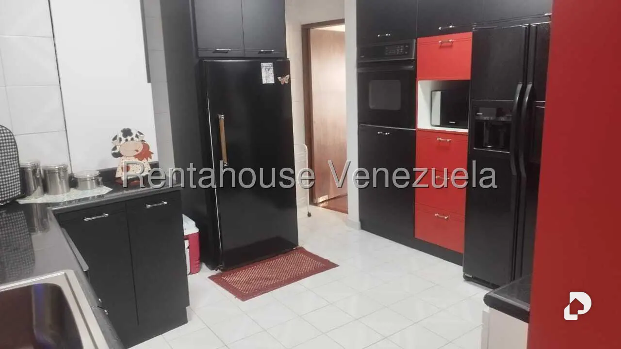 Apartamento en Lomas de Las Mercedes, Caracas – 20