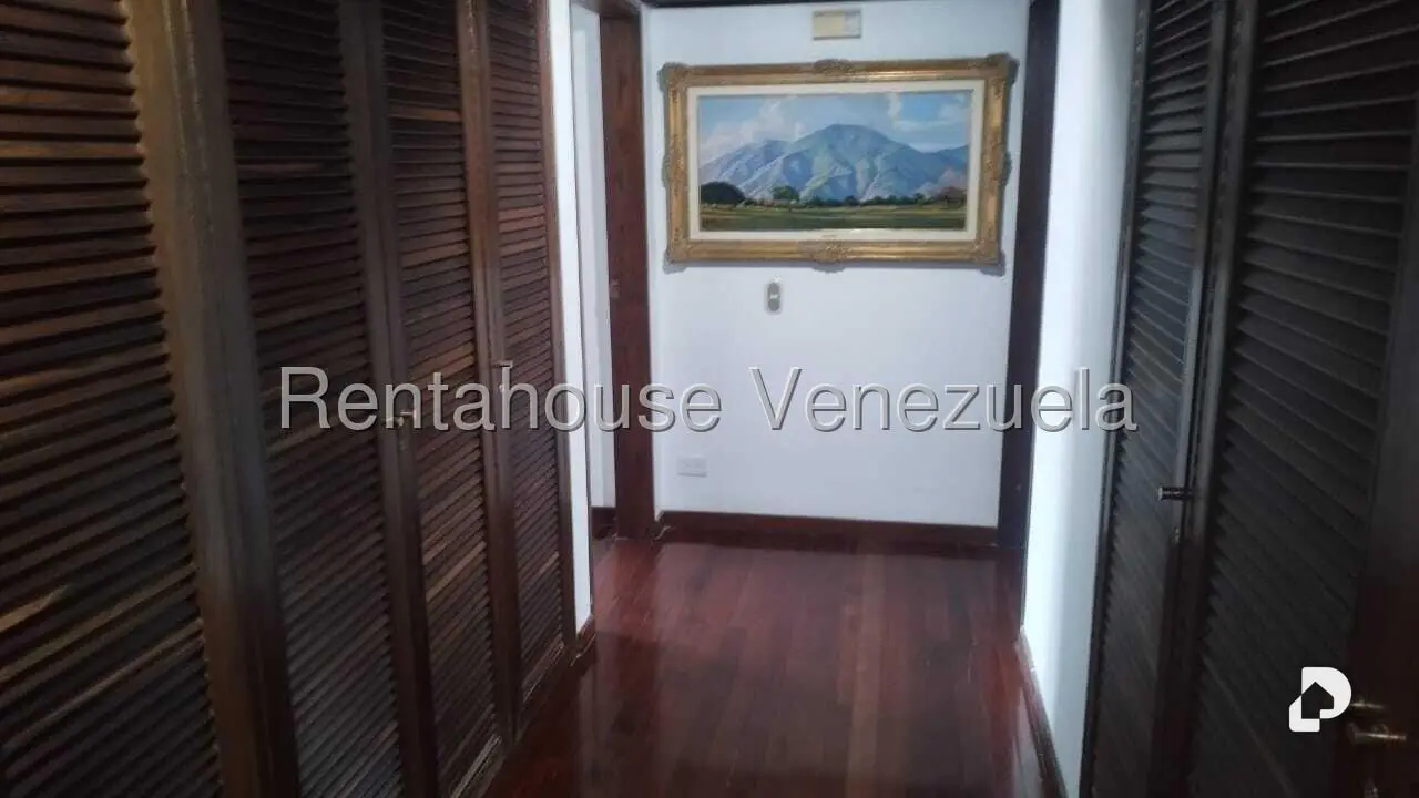 Apartamento en Lomas de Las Mercedes, Caracas – 13