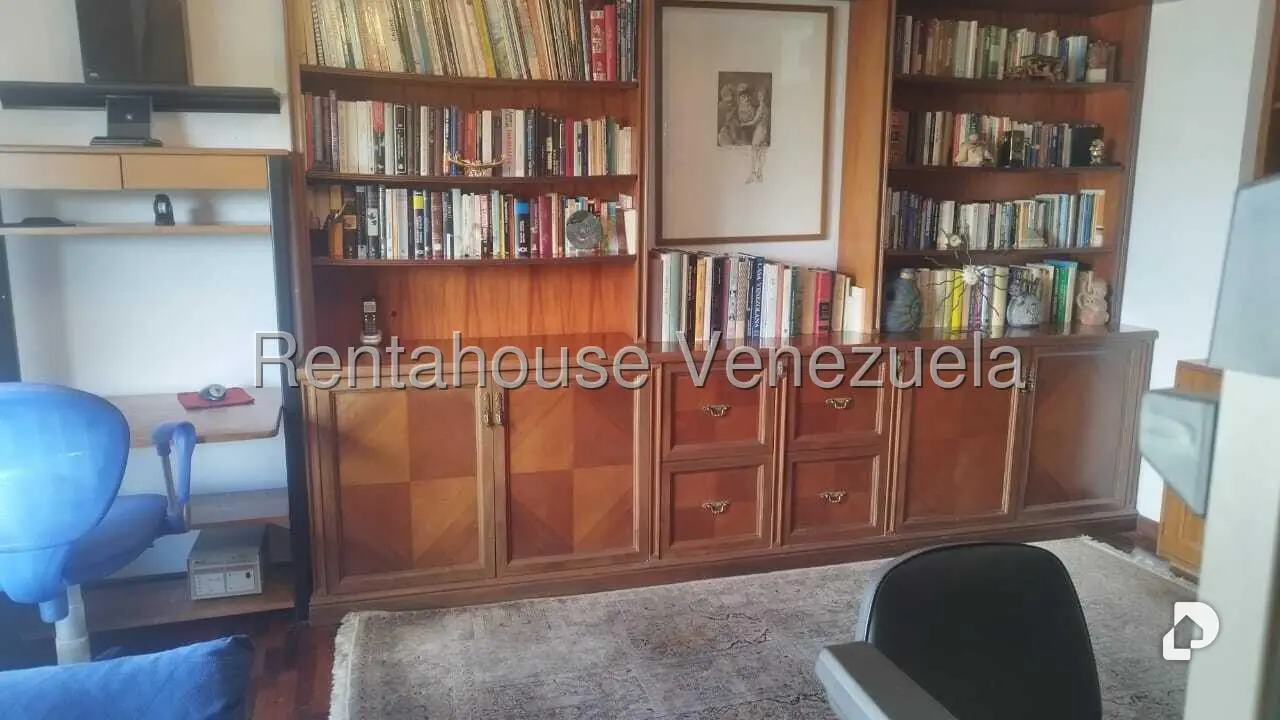 Apartamento en Lomas de Las Mercedes, Caracas – 15
