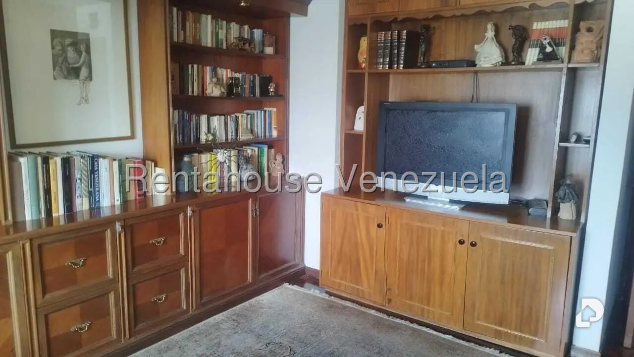 Apartamento en Lomas de Las Mercedes, Caracas – 14