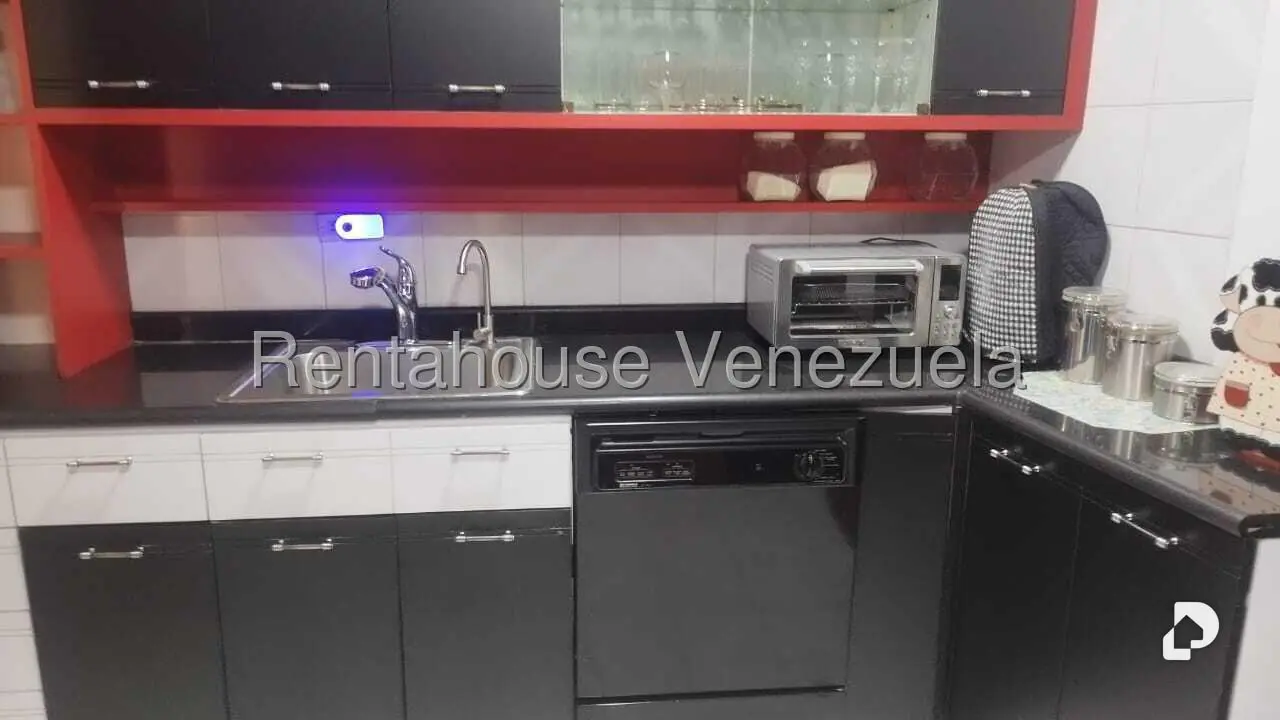 Apartamento en Lomas de Las Mercedes, Caracas – 22