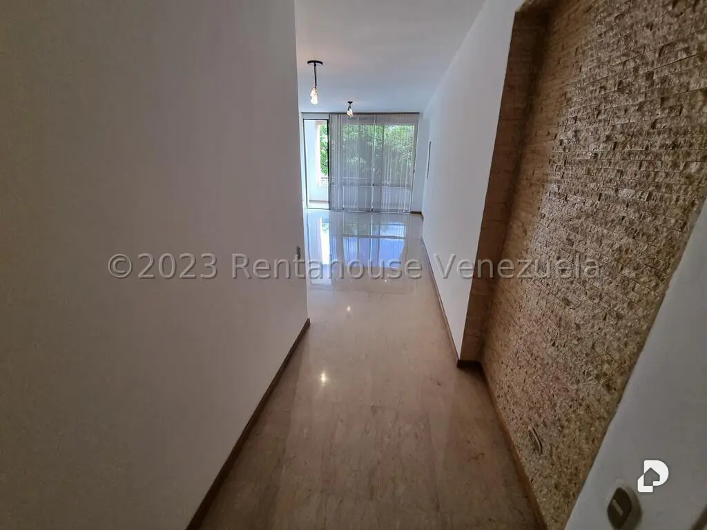 Apartamento en Campo Alegre, Caracas – 22