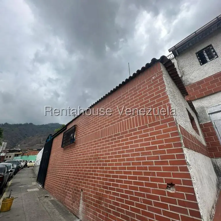 Casa en San Bernardino, Caracas - 1