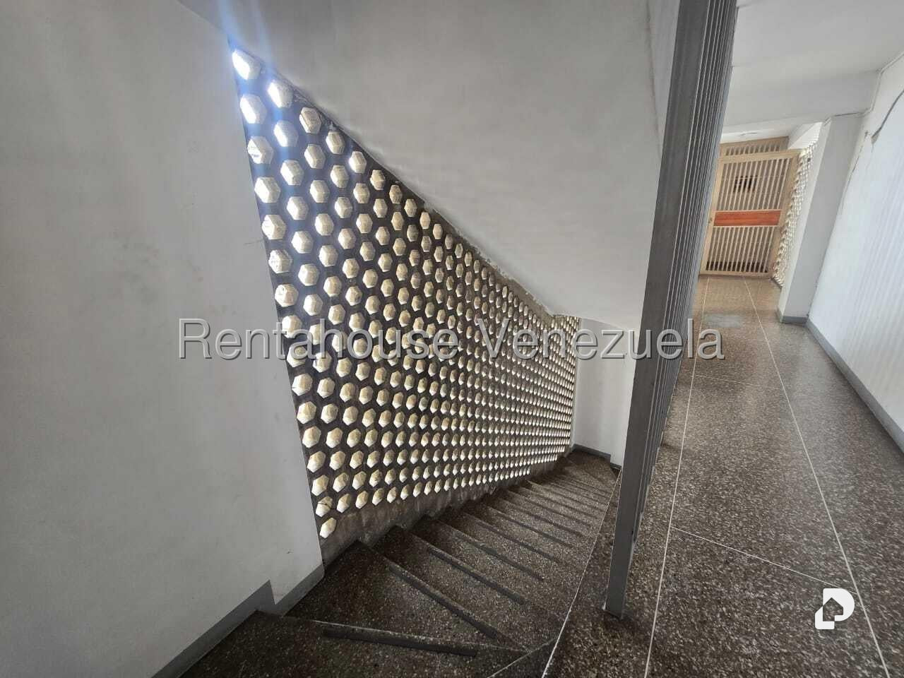 Apartamento en Parroquia La Candelaria, Caracas – 16