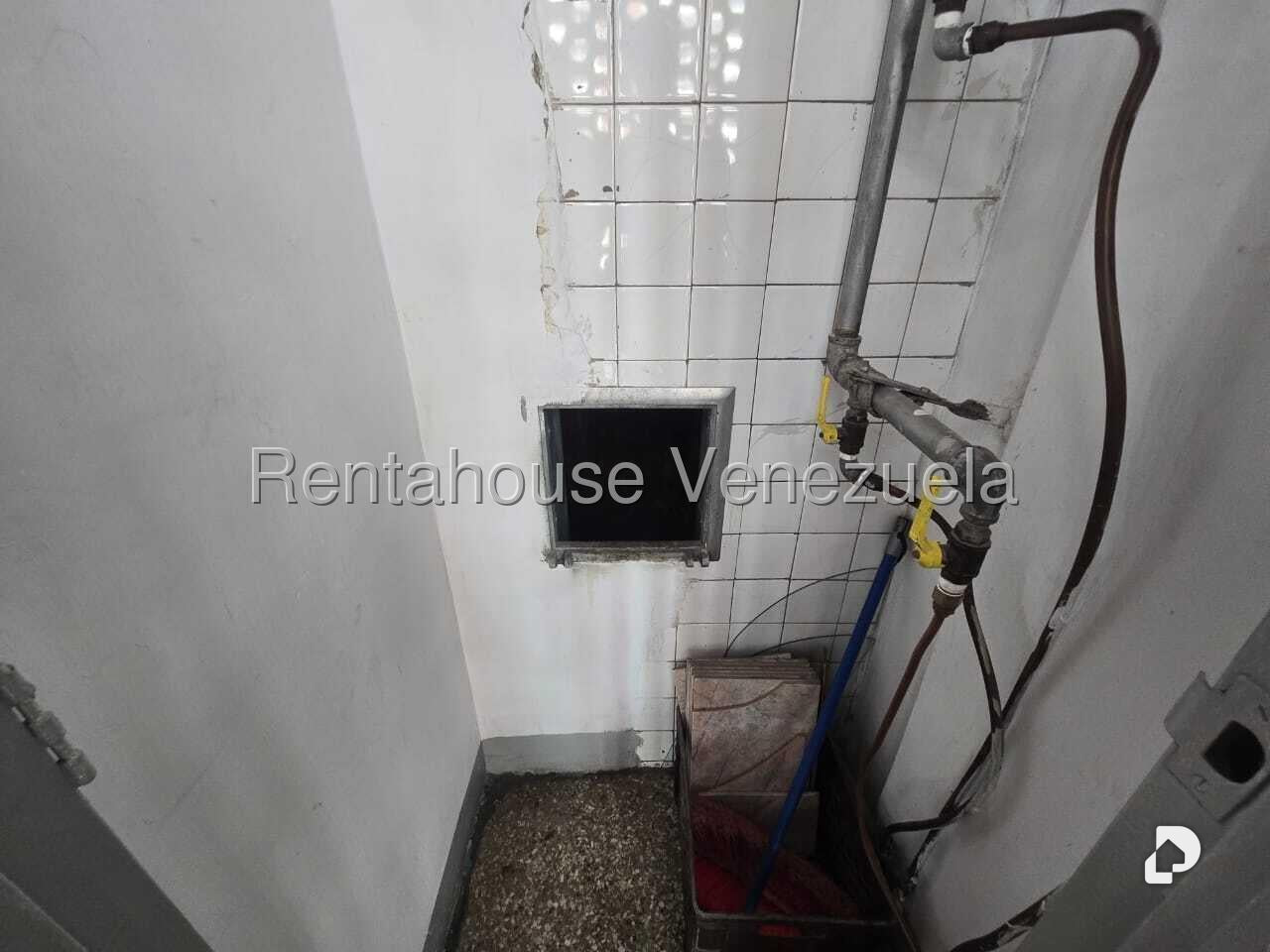 Apartamento en Parroquia La Candelaria, Caracas – 14