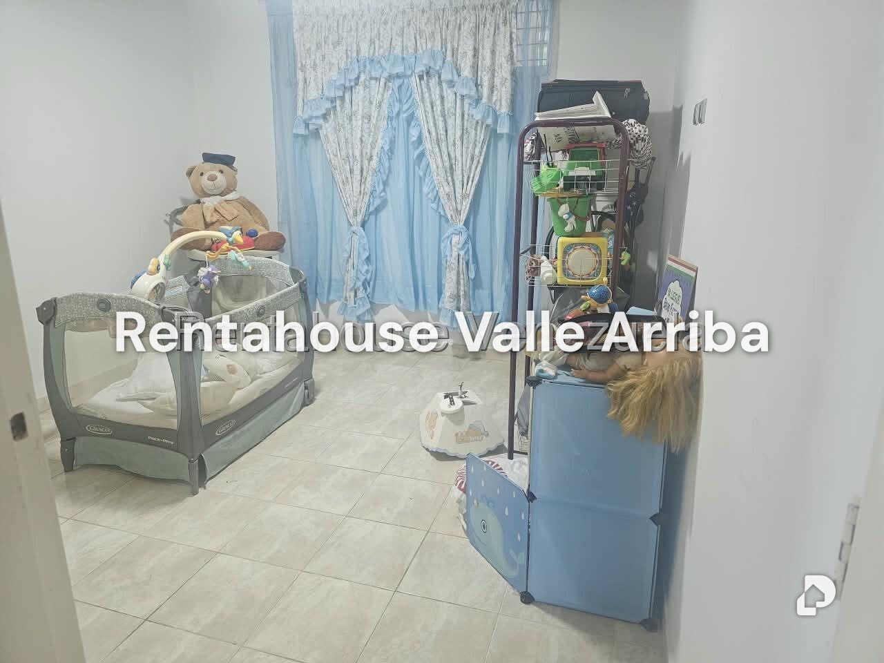 Apartamento en Colinas de La Tahona, Caracas