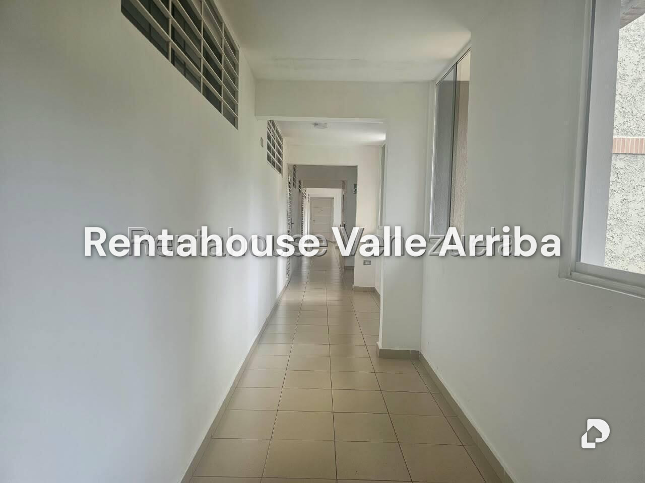 Apartamento en Colinas de La Tahona, Caracas