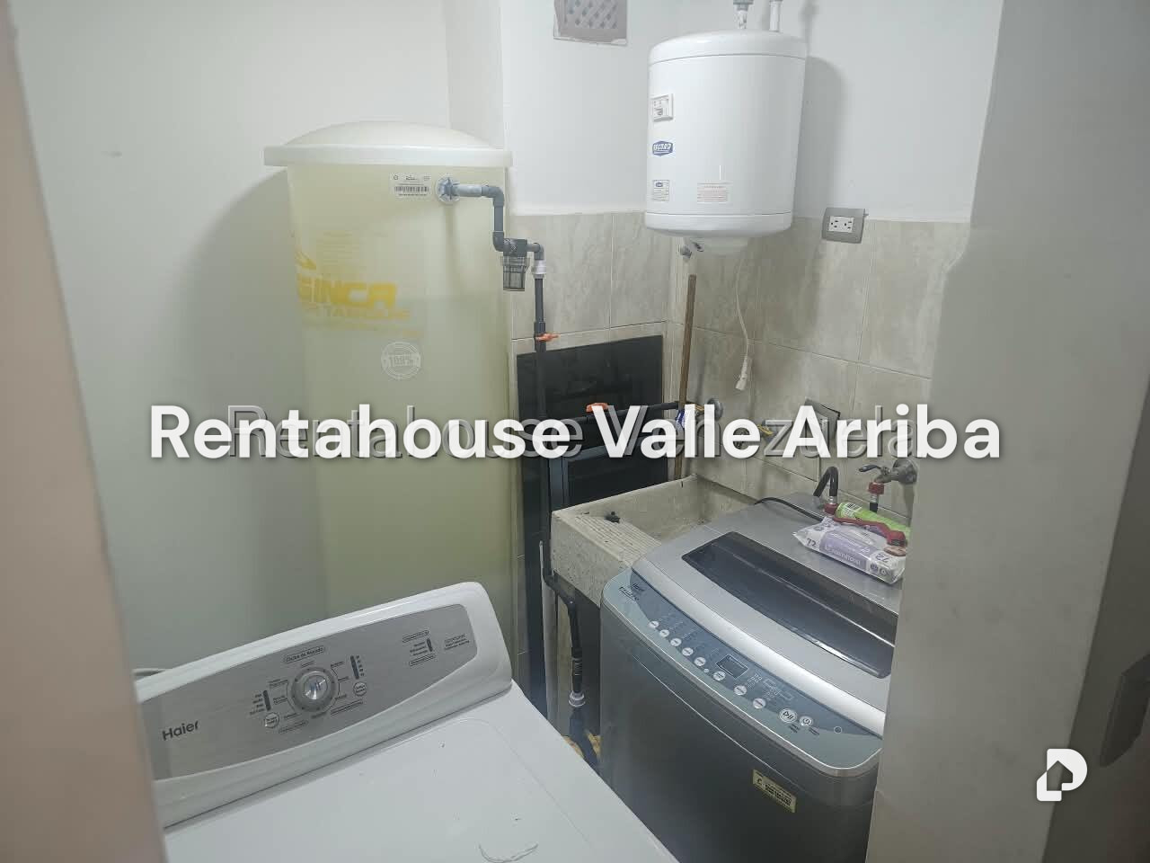 Apartamento en Colinas de La Tahona, Caracas