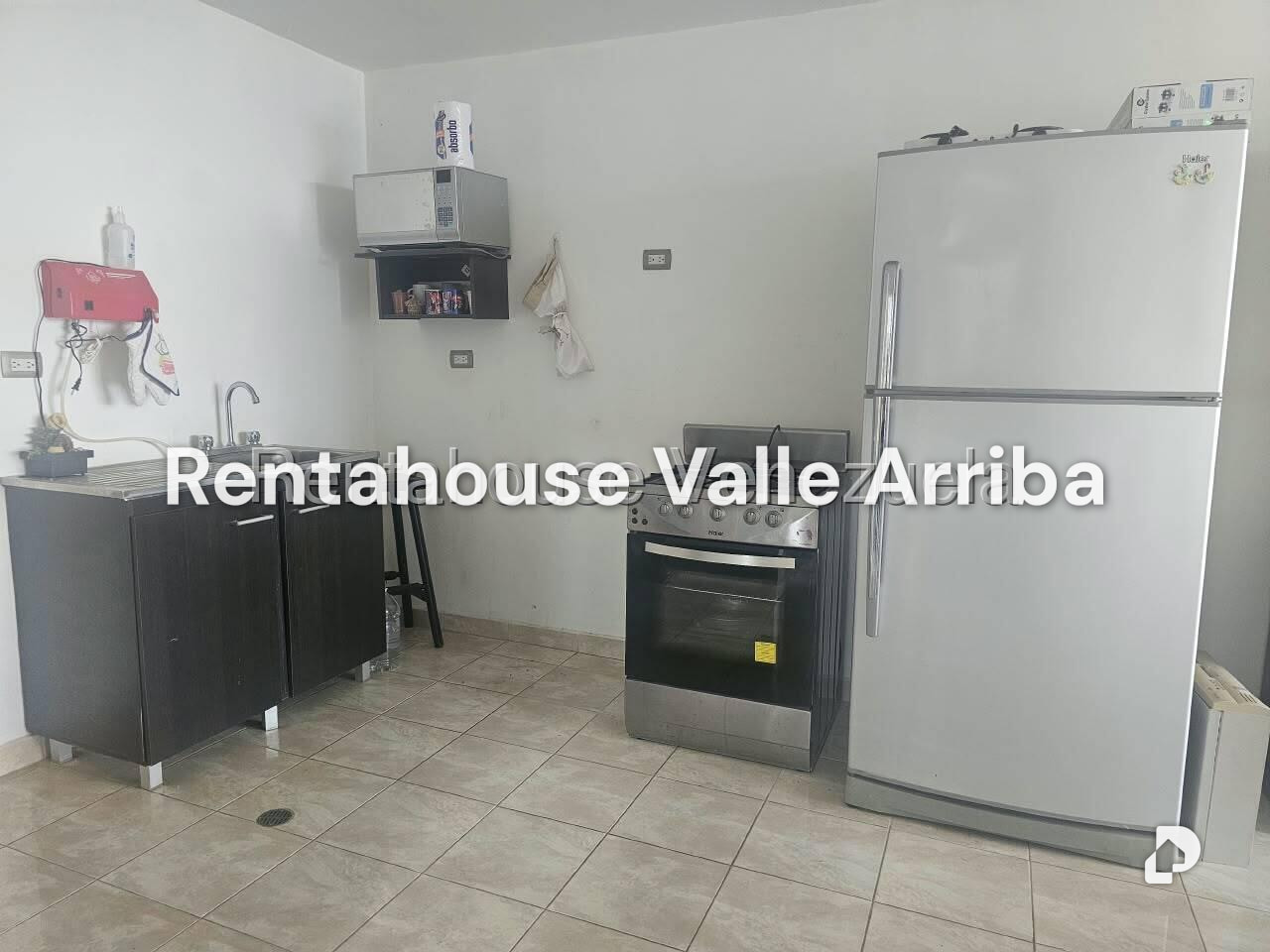 Apartamento en Colinas de La Tahona, Caracas