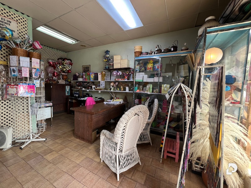 Local comercial en Los Palos Grandes, Caracas – 6