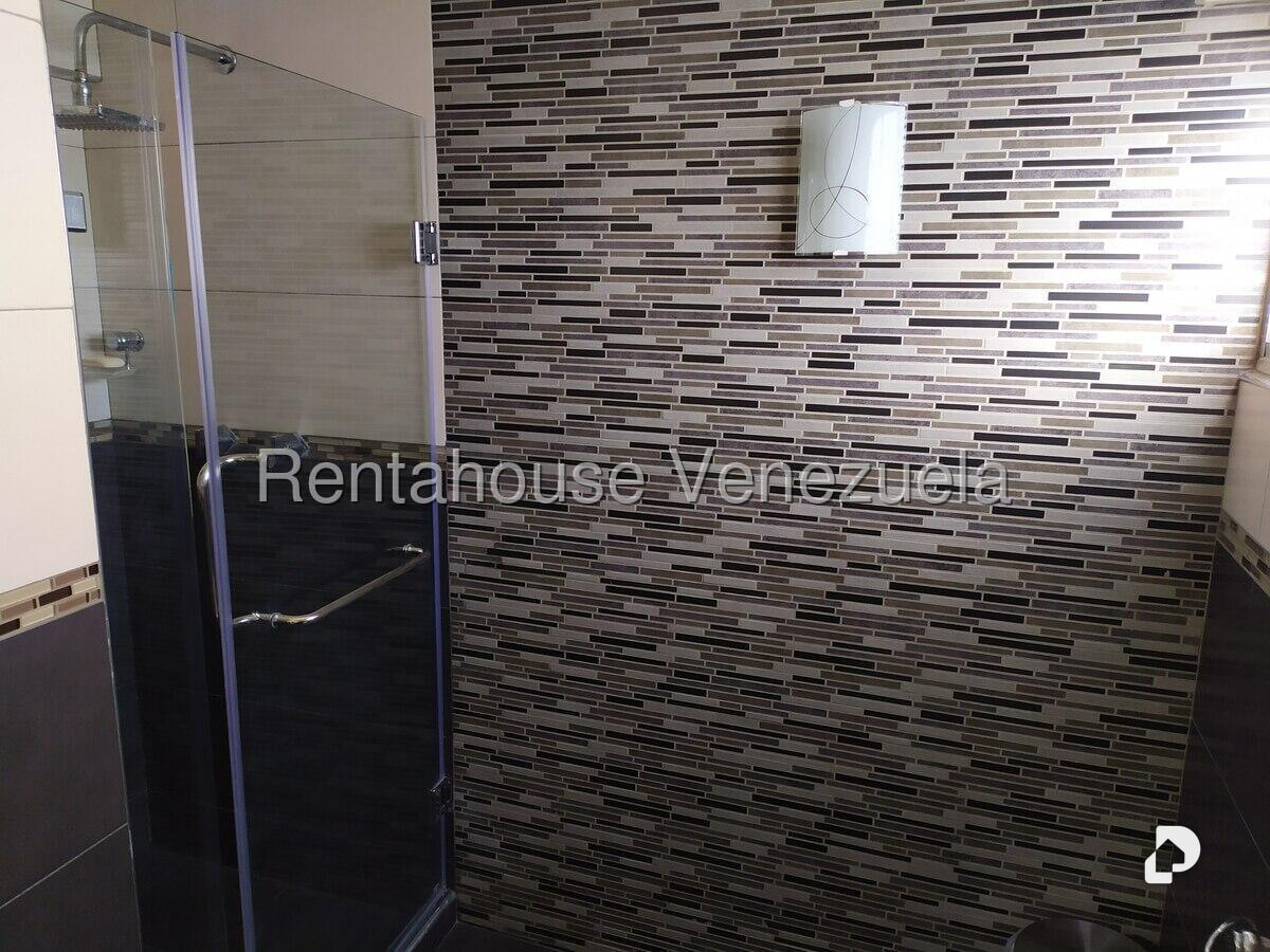 Apartamento en Parroquia La Candelaria, Caracas – 16