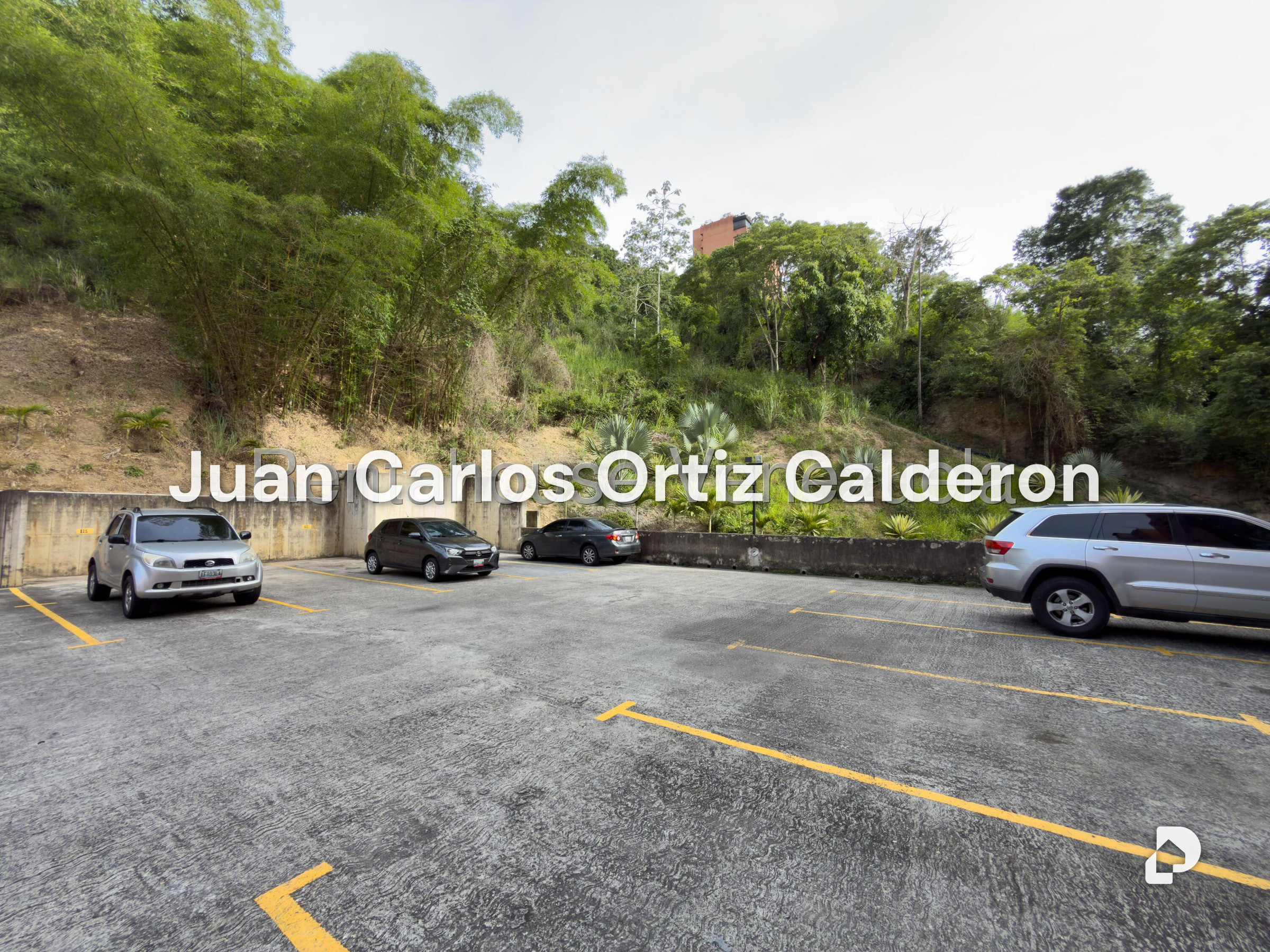 Apartamento en Colinas de La Tahona, Caracas – 25