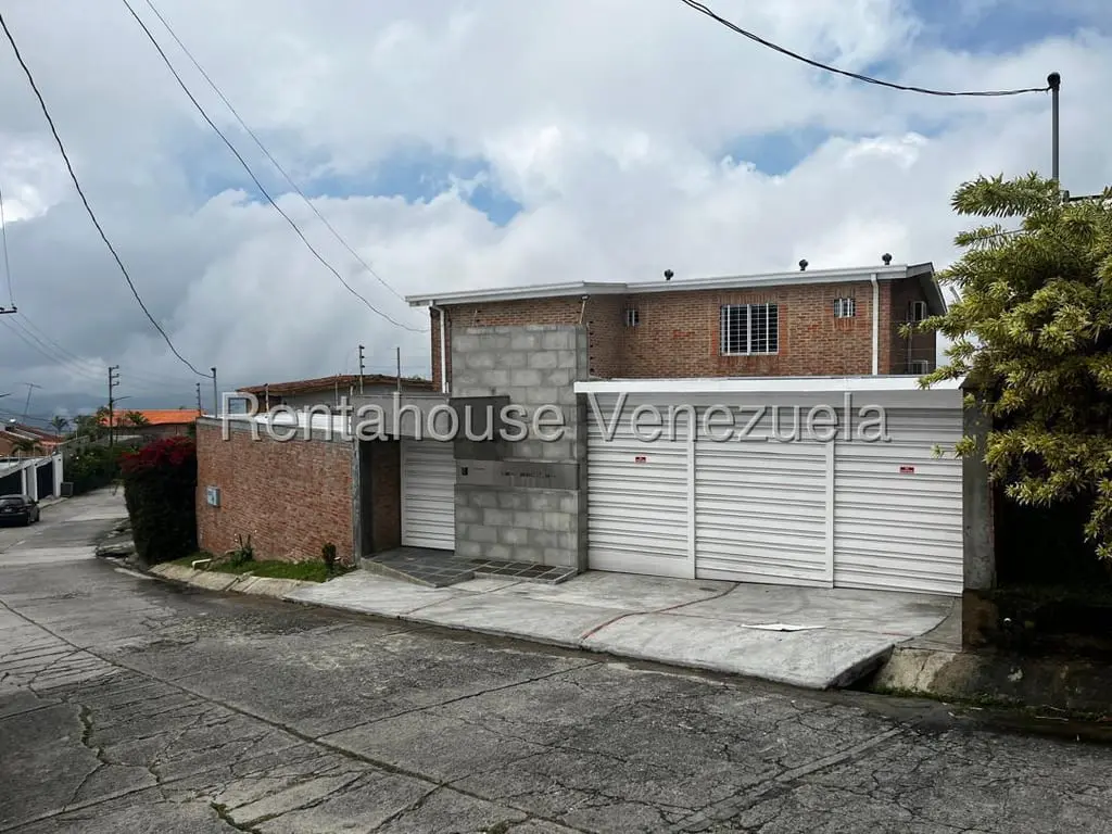 Casa en Oripoto, Caracas - 1