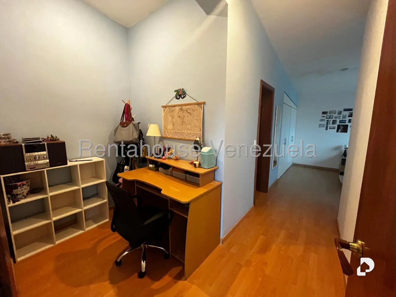 Casa en Oripoto, Caracas – 30