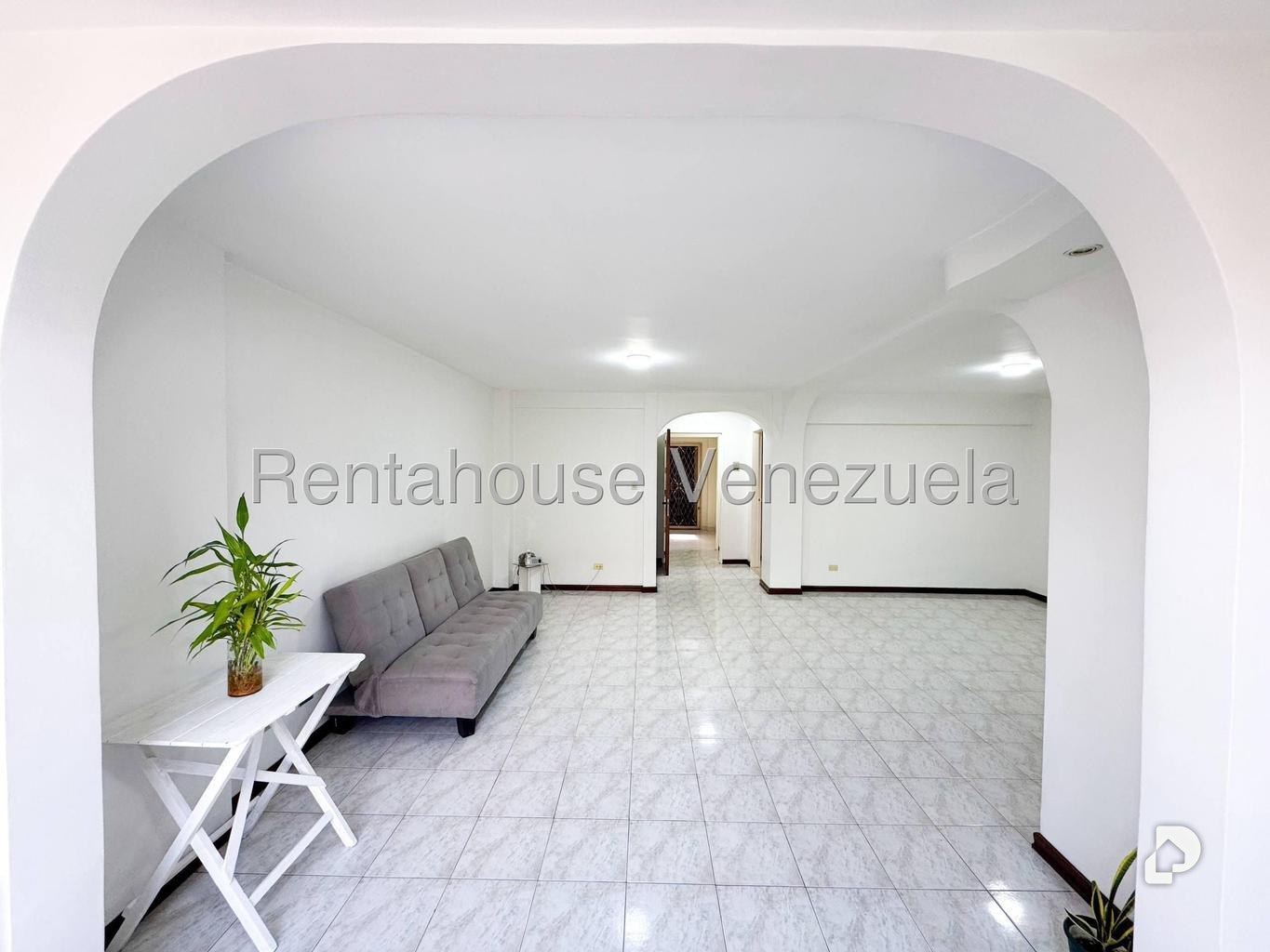 Apartamento en La Urbina, Caracas – 11