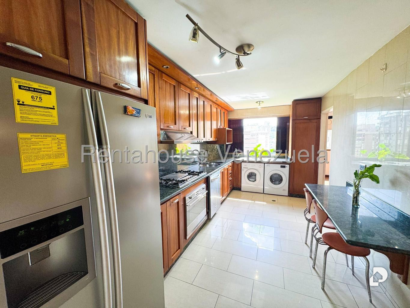 Apartamento en La Urbina, Caracas – 12