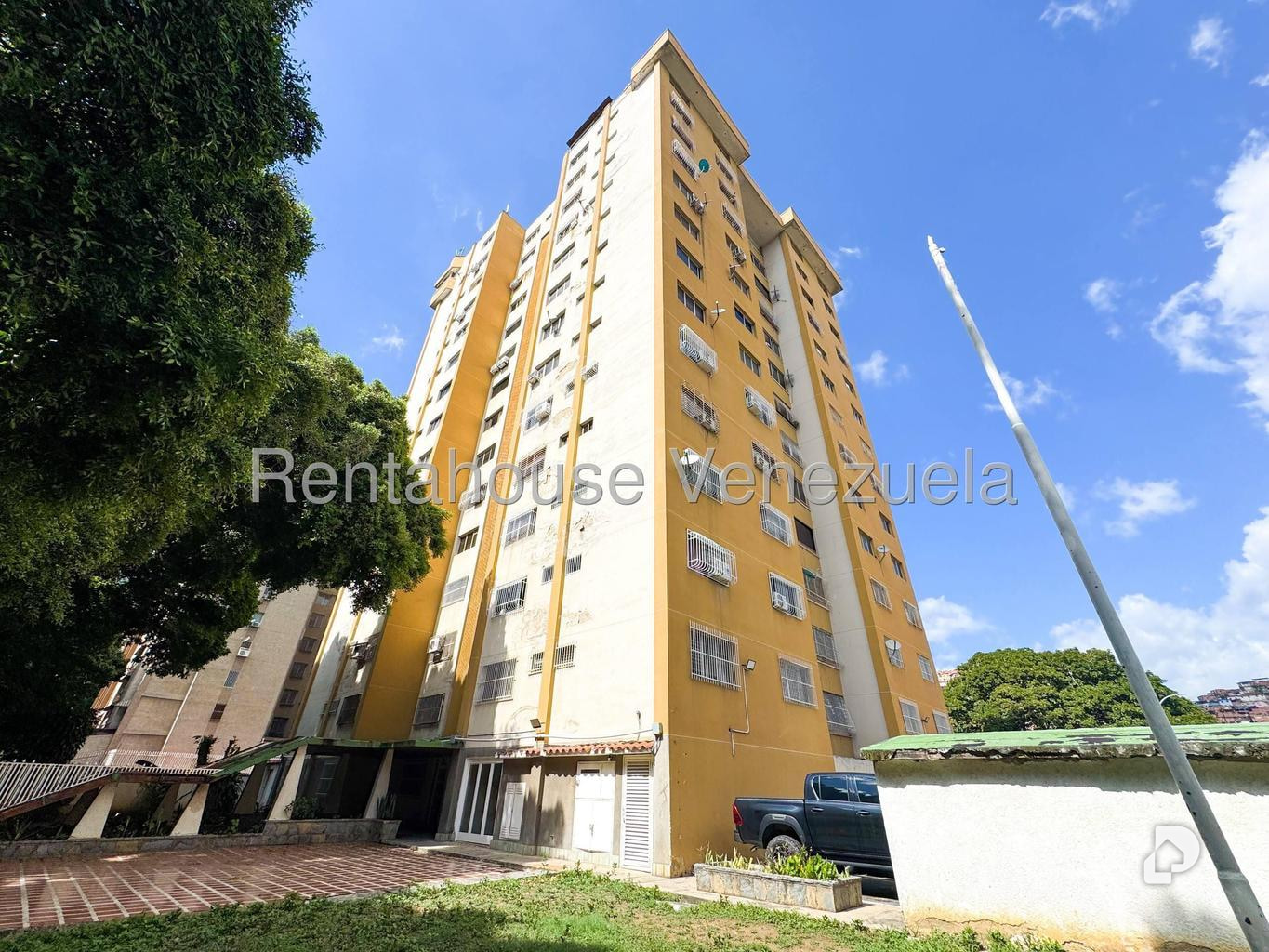 Apartamento en La Urbina, Caracas – 2