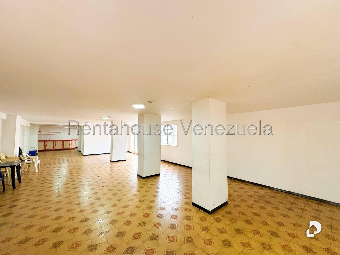 Apartamento en La Urbina, Caracas – 28