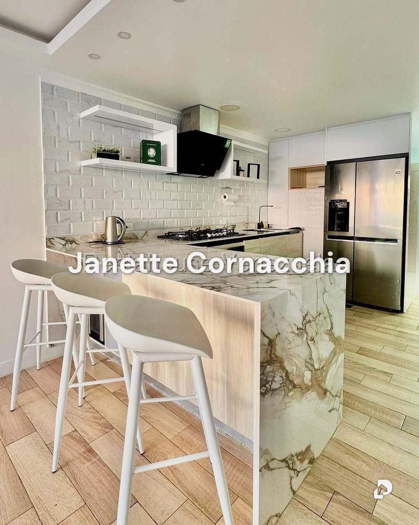 Apartamento en Colinas de La Tahona, Caracas