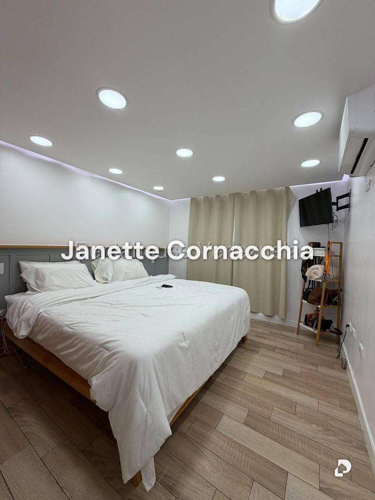 Apartamento en Colinas de La Tahona, Caracas