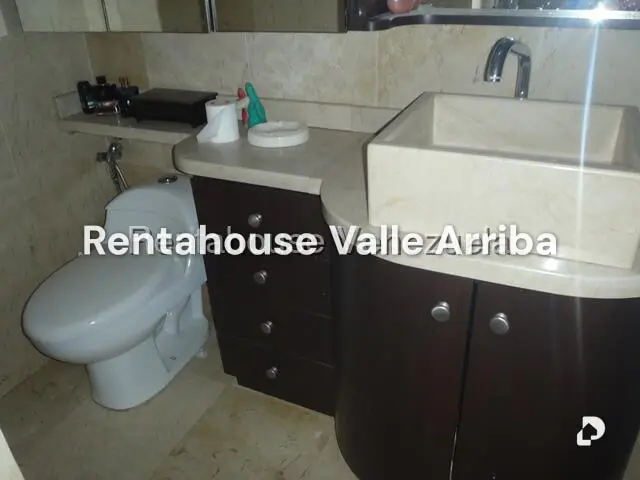 Apartment in Lomas de Prados del Este, Caracas – 19